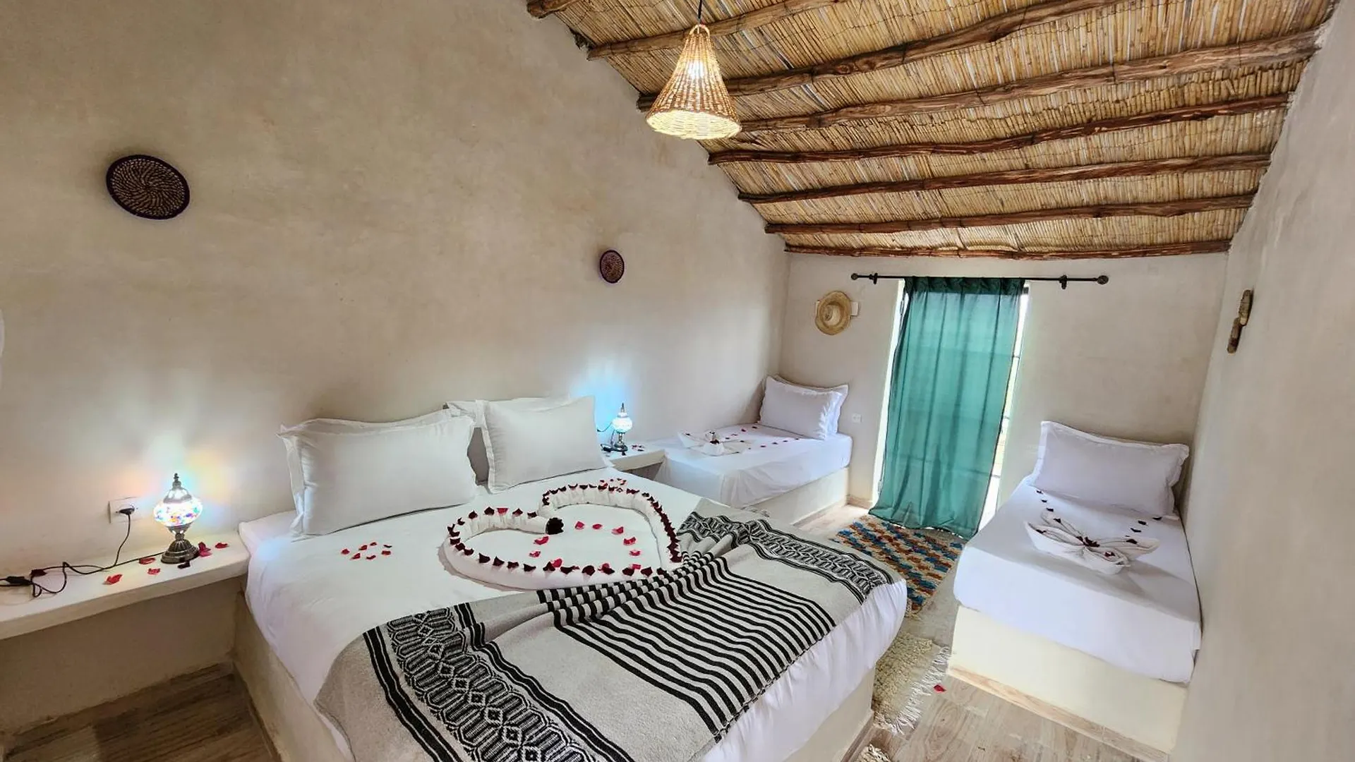 Les Jardins D Amizmiz 6 Piscines Bed and Breakfast Wawizelte 0*,  Marokko