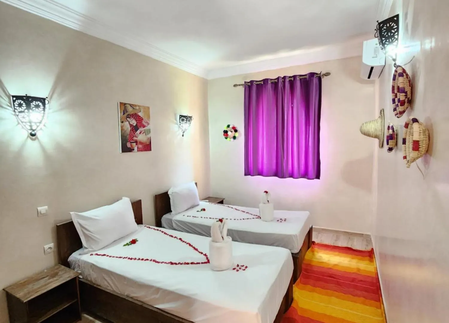 Les Jardins D Amizmiz 6 Piscines Bed and Breakfast Wawizelte Marokko