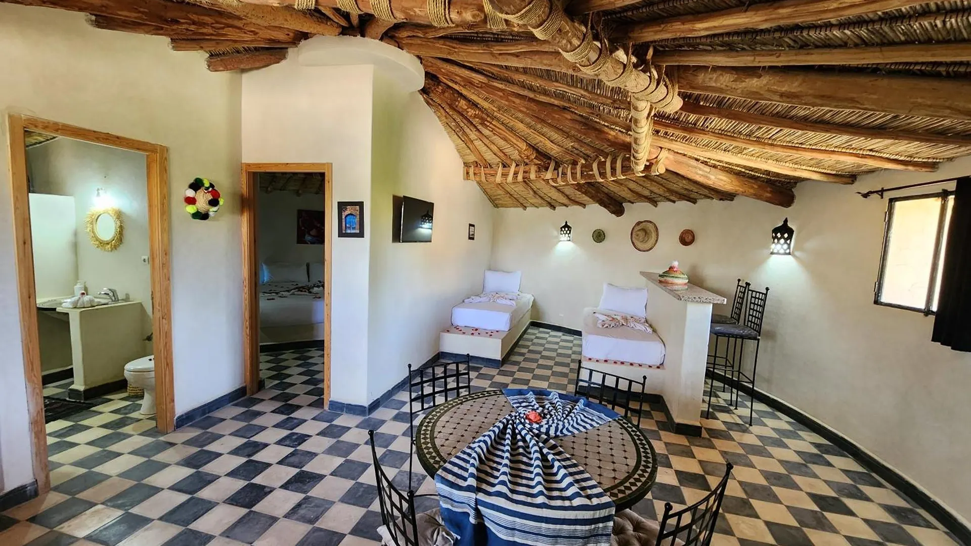 Bed & Breakfast Les Jardins D Amizmiz 6 Piscines Bed and Breakfast Wawizelte